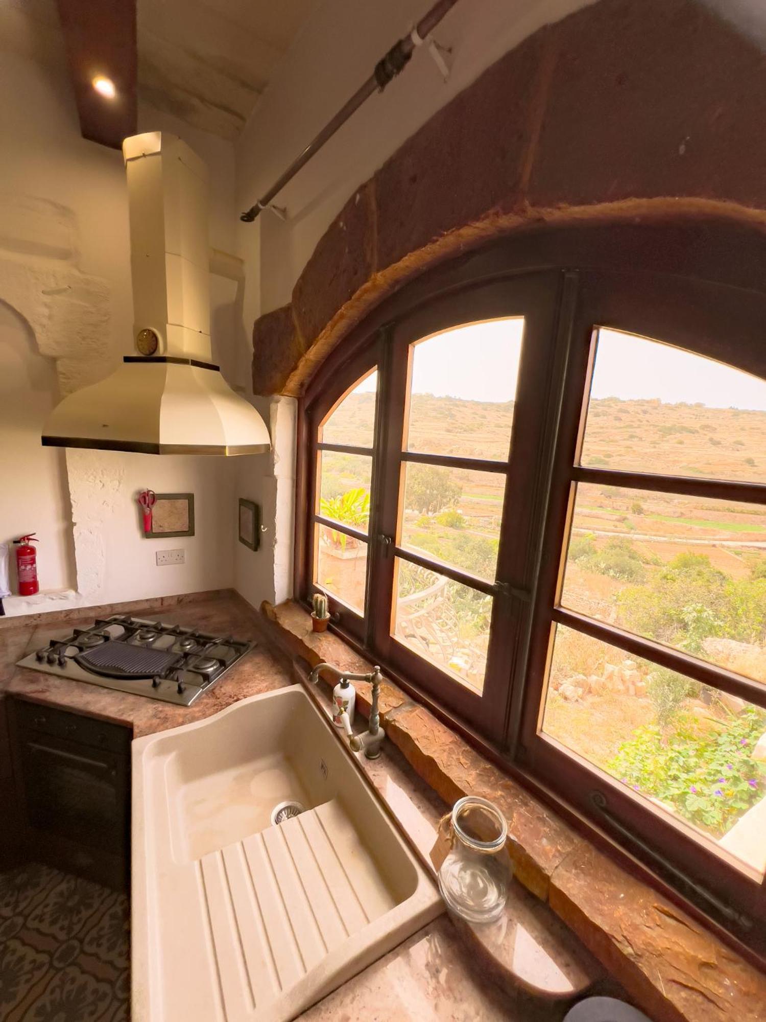 Traditional Maltese Home By Ma Properties خليج سانت بول المظهر الخارجي الصورة