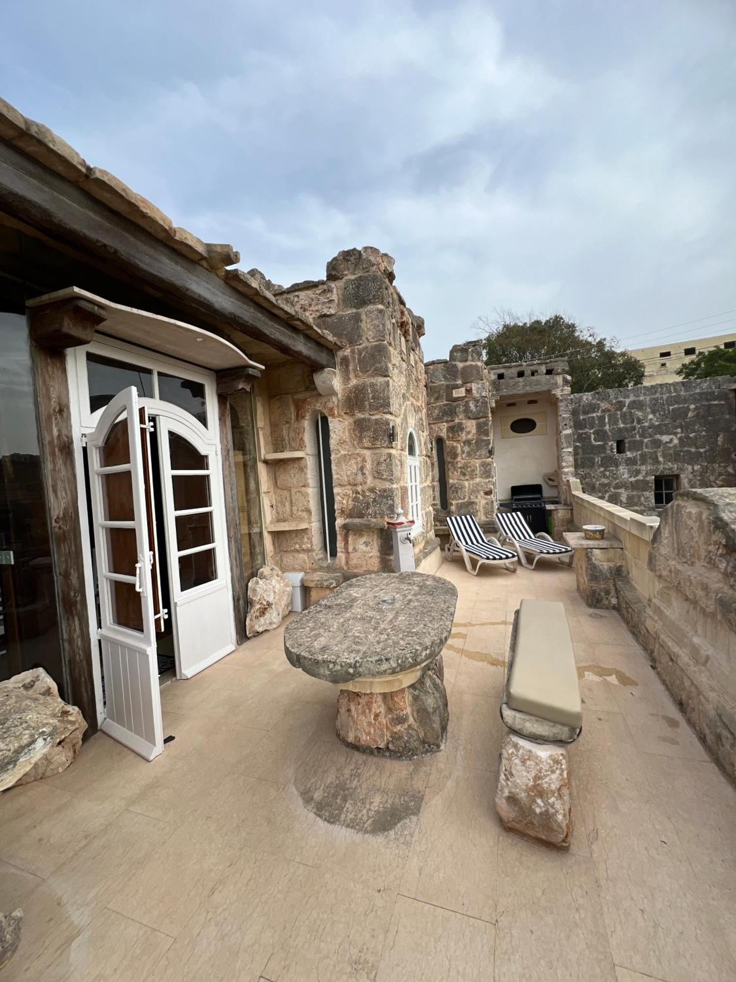 Traditional Maltese Home By Ma Properties خليج سانت بول المظهر الخارجي الصورة