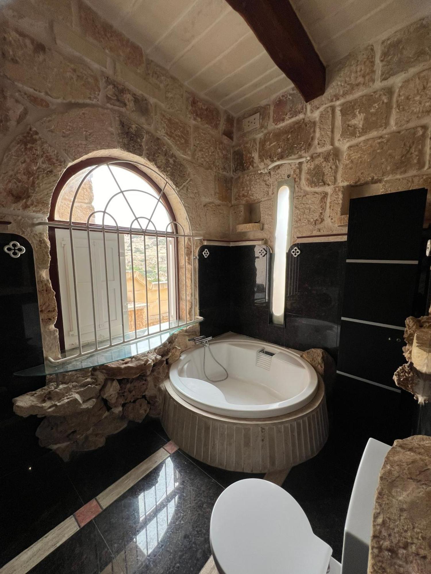 Traditional Maltese Home By Ma Properties خليج سانت بول المظهر الخارجي الصورة