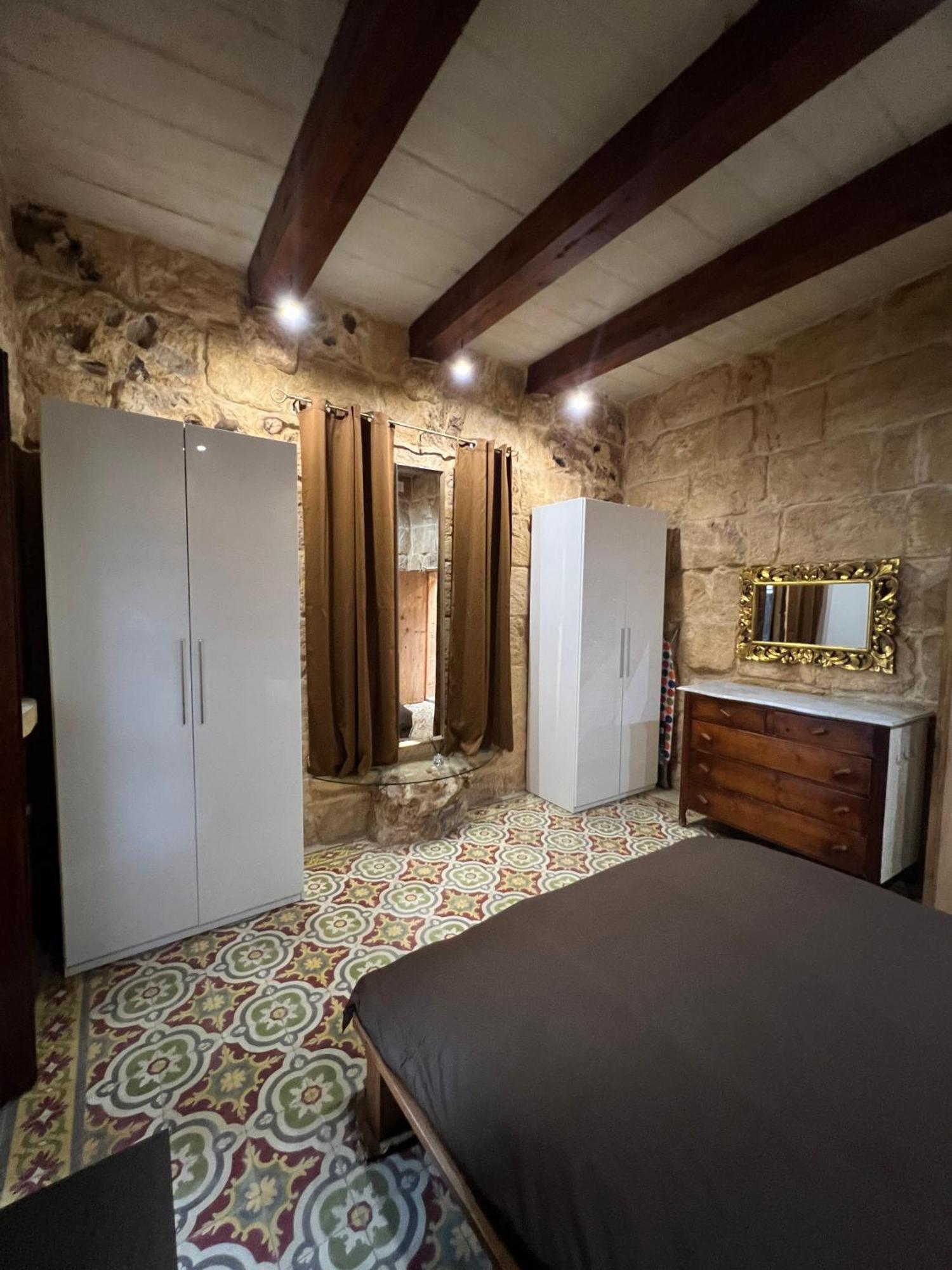 Traditional Maltese Home By Ma Properties خليج سانت بول المظهر الخارجي الصورة