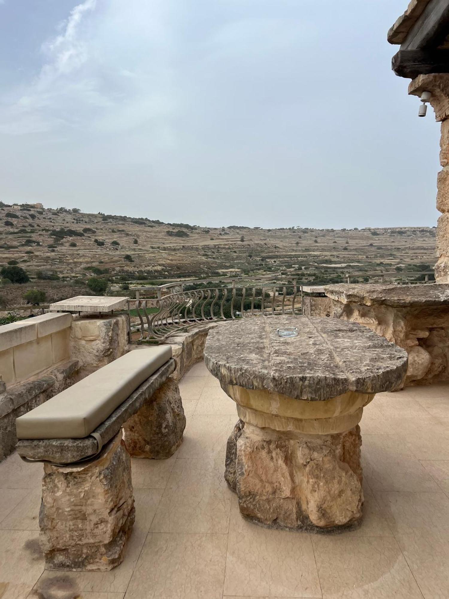 Traditional Maltese Home By Ma Properties خليج سانت بول المظهر الخارجي الصورة